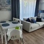 Brzezno 150 M Od Morza * גדנסק
